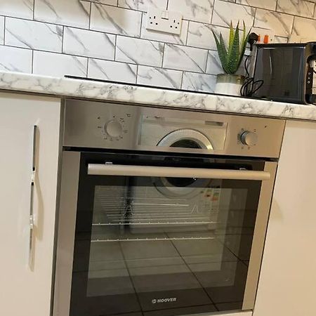 Modern 1 Bed Apartment In The City Centre Of Ντέρμπι Εξωτερικό φωτογραφία
